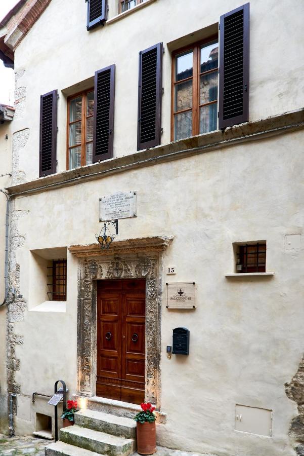 مبيت وإفطار سارتيانو Palazzo Pio III - Residenza D'Epoca المظهر الخارجي الصورة