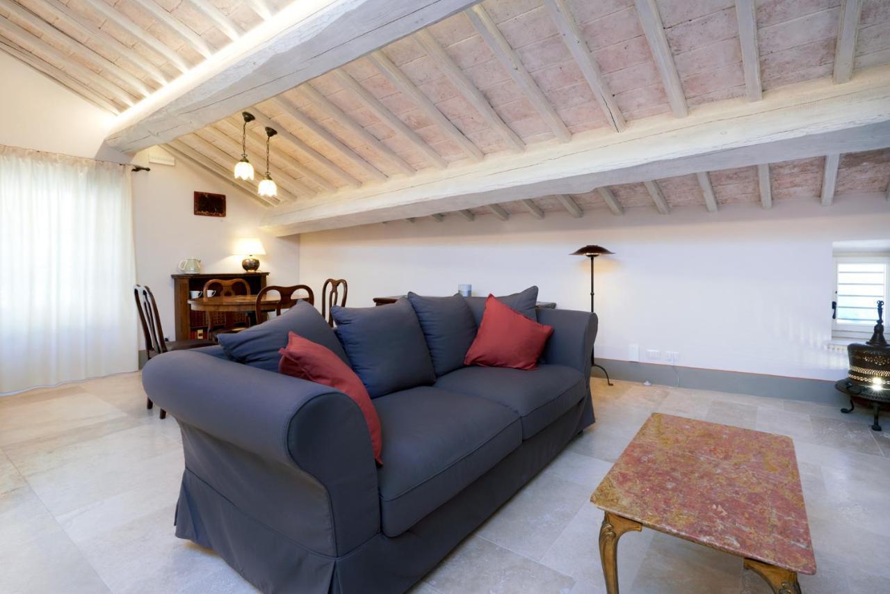 مبيت وإفطار سارتيانو Palazzo Pio III - Residenza D'Epoca المظهر الخارجي الصورة